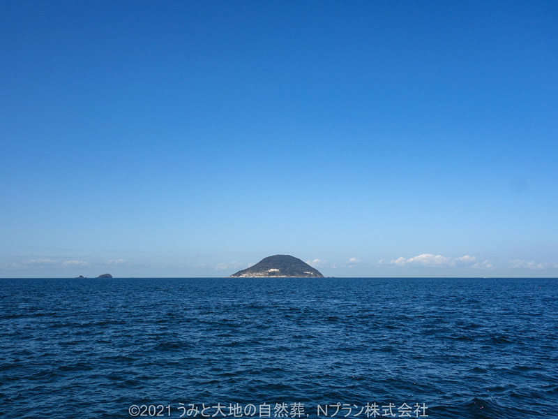 3.玄海島を臨みつつ旋回