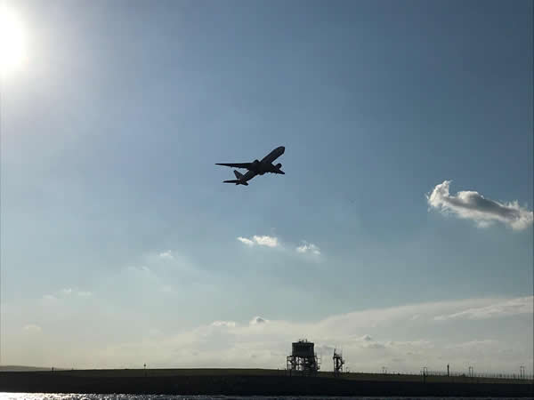 12.羽田空港を再び見ながら帰港しました