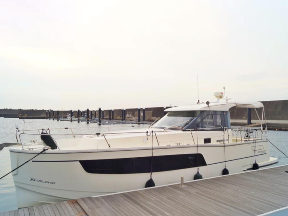 1.洗練されたデルフィア号で出発