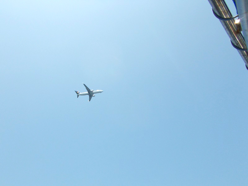 5.関空へ向かう飛行機