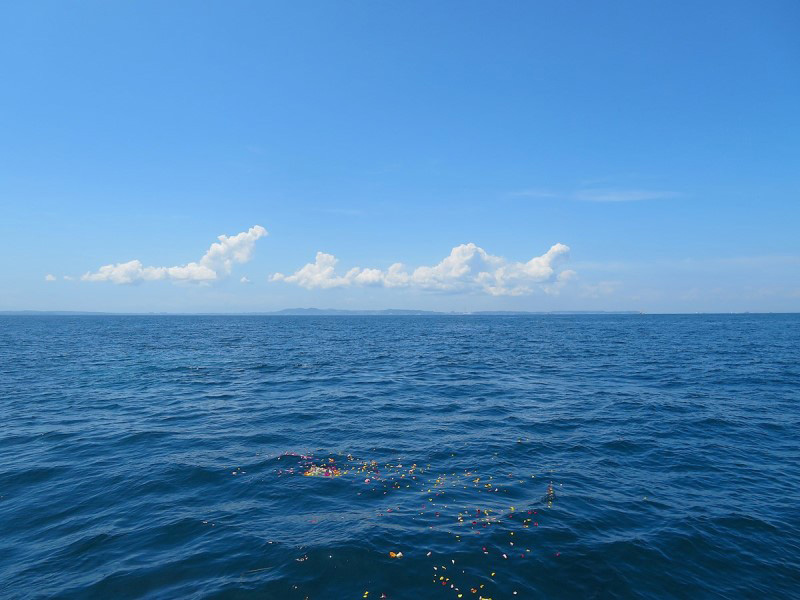 5.ご家族様思い出の海で再び一緒に