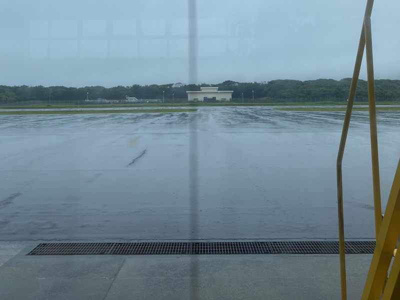 8.大雨のため帰りの飛行機が欠航